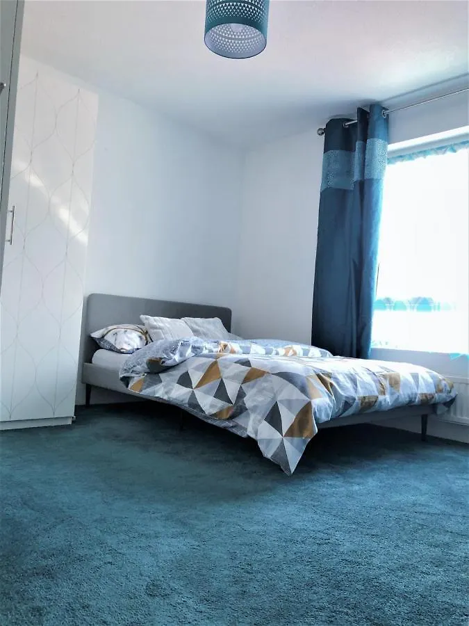 Apartment Hatton Grove Yiewsley